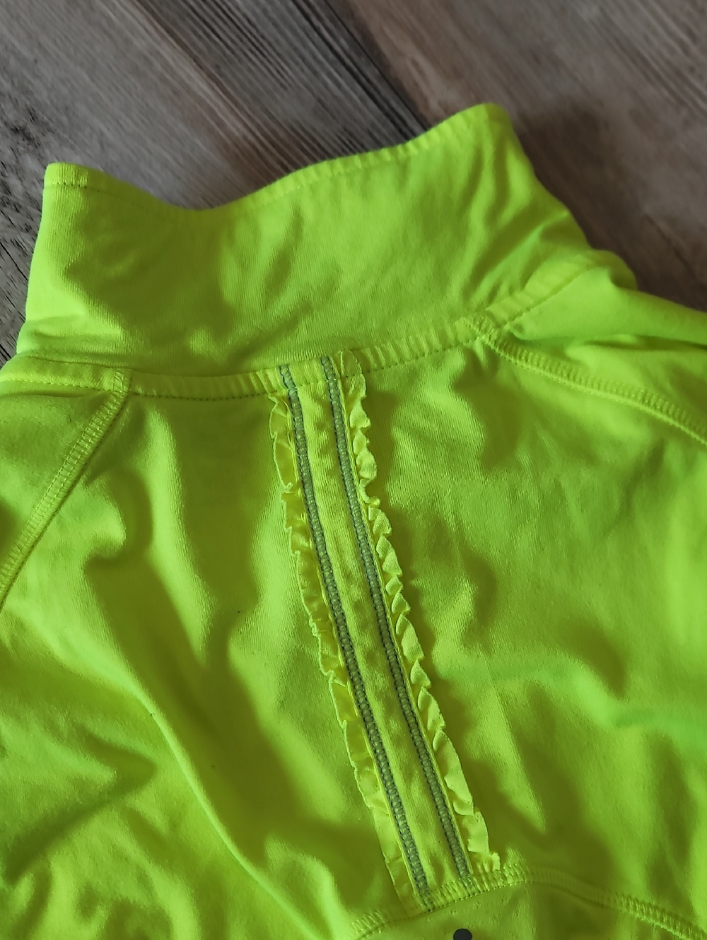 Fun Athletic Top - Picture 4 of 4